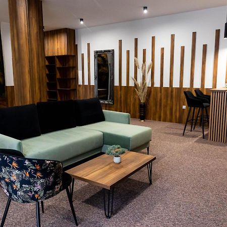 Hostel Tron Travnik Exteriér fotografie