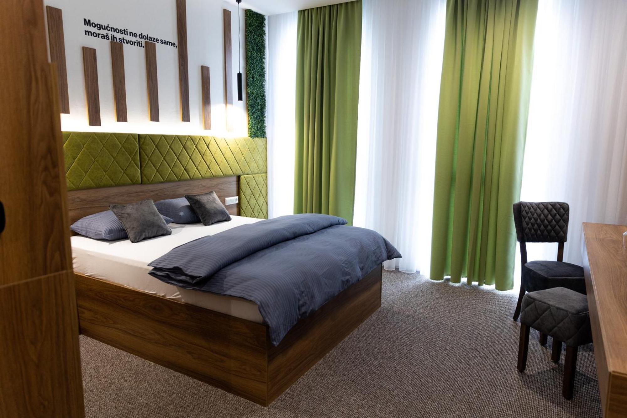 Hostel Tron Travnik Exteriér fotografie