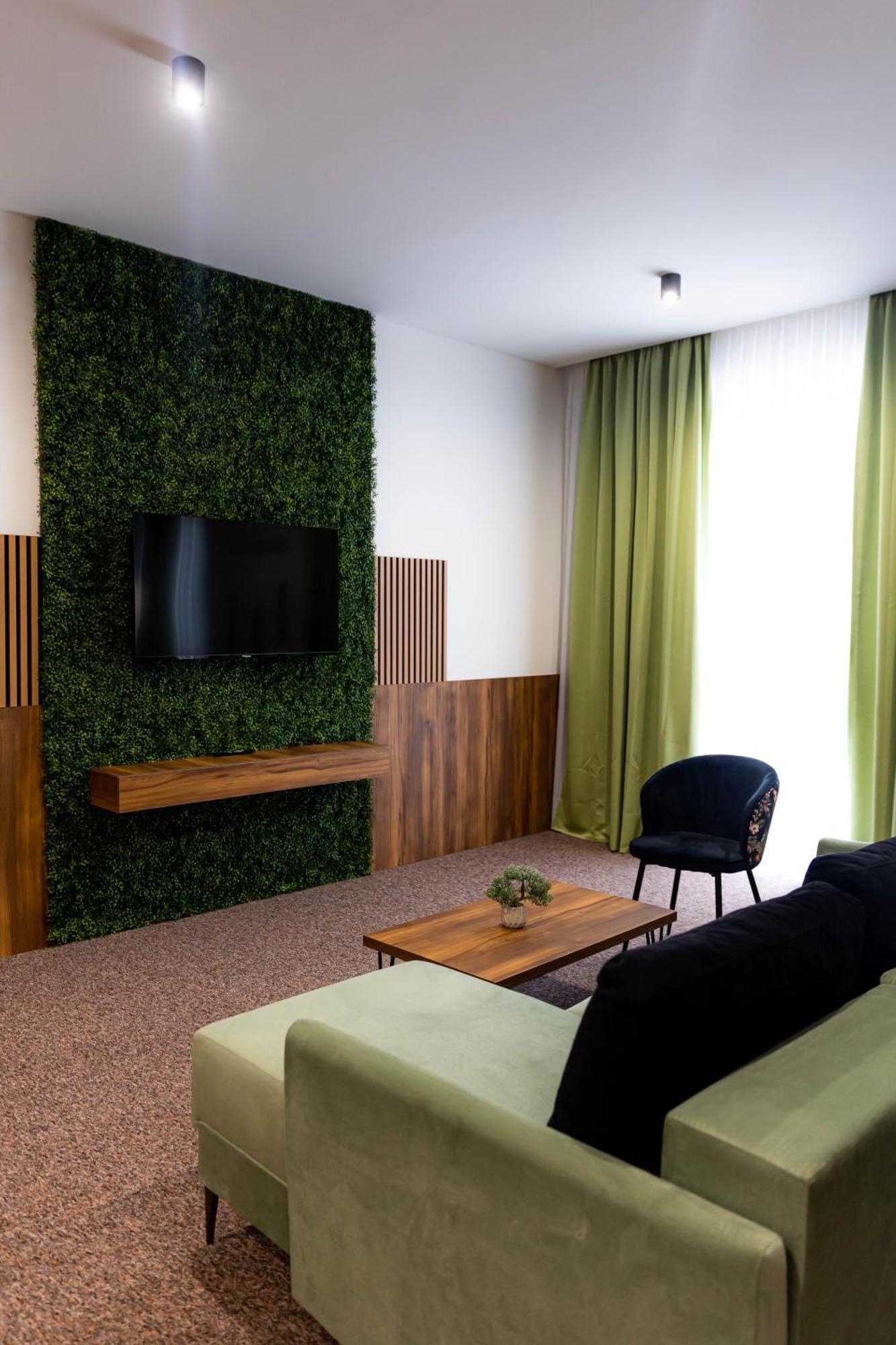 Hostel Tron Travnik Exteriér fotografie