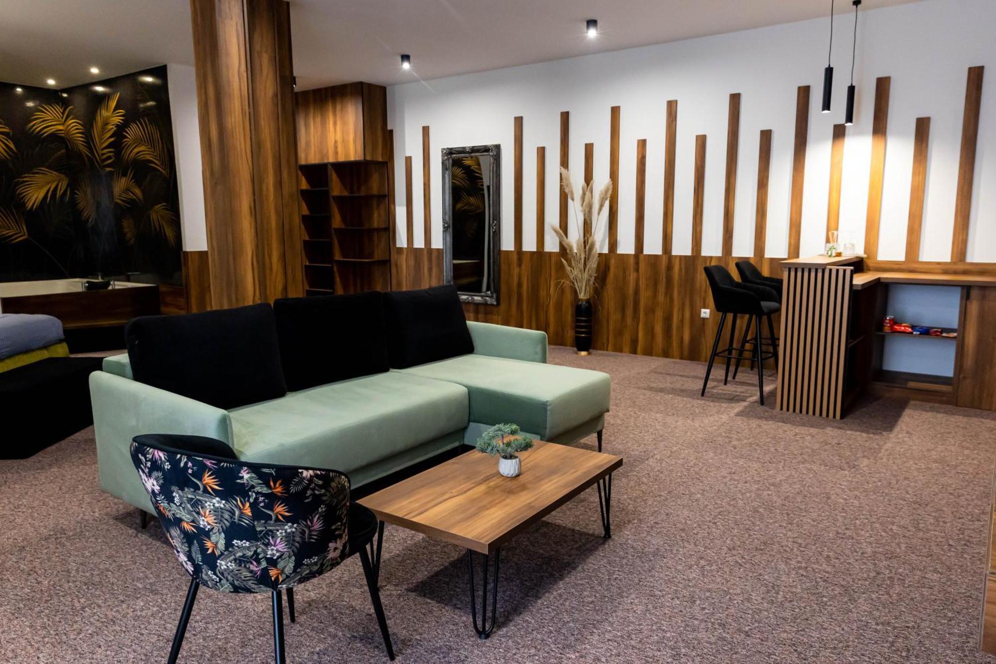 Hostel Tron Travnik Exteriér fotografie